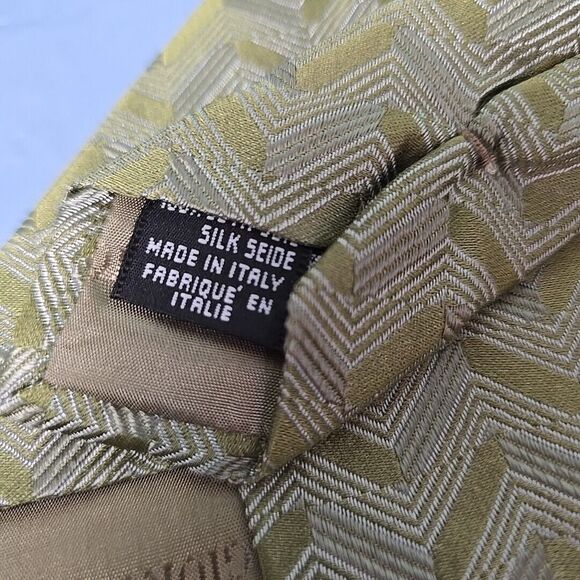 Giorgio Armani Men's Green Tie 60"x3.75" Geometric Silk Necktie Made in Italy - Picture 7 of 8